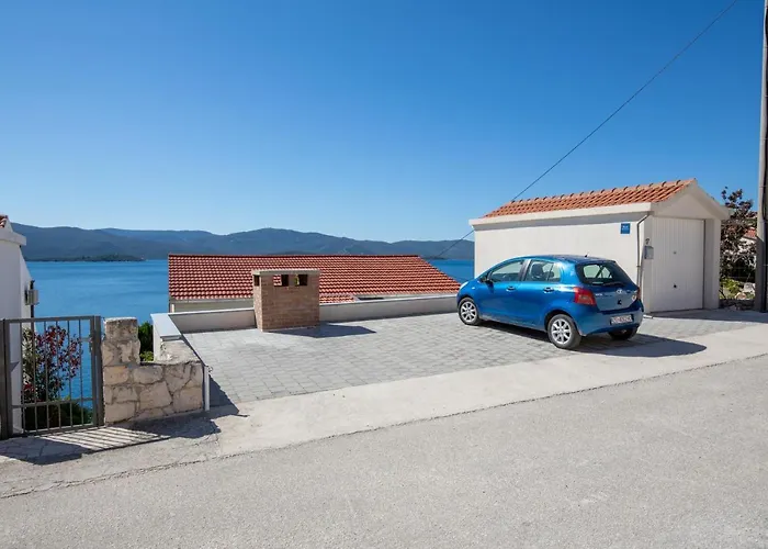 Apartment Strandhaus Vesna Wg 1 *